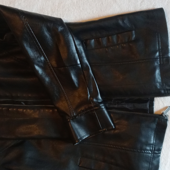 Jacket - Picture 3 of 4